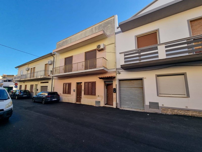 Casa Semi Indipendente in Vendita a Sant'Antioco, 155'000€, 120 m²