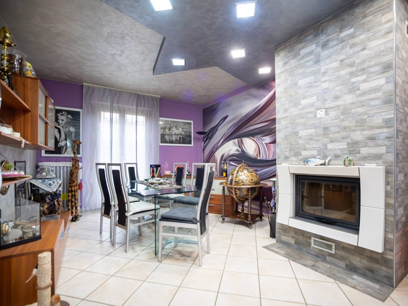 Villa in Vendita a Rivalta di Torino, 480'000&euro;, 300 m²