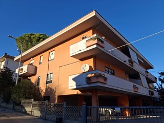 Appartamento in Vendita a Teramo, 195'000€, 130 m²