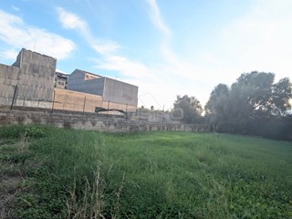 Terreno edificabile in Vendita a Floridia, 49'000&euro;, 320 m²