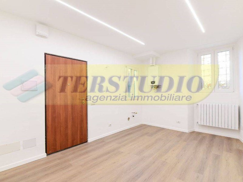 Trilocale in Vendita a Pontida, 125'000€, 95 m²