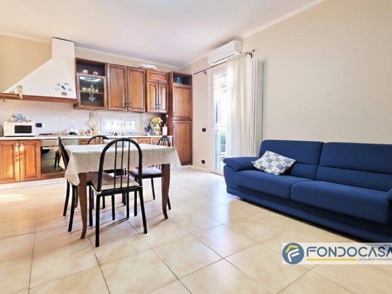 Bilocale in Affitto a Passirano, 650€, 58 m²