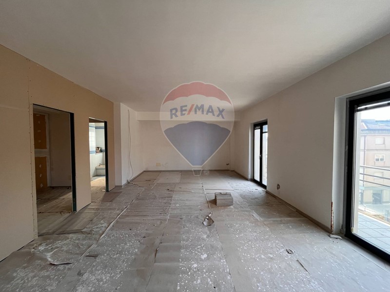 Ufficio in Vendita a Caltagirone, 159'000&euro;, 120 m²