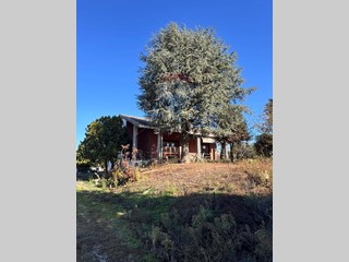 Villa in Vendita a Inverno e Monteleone, 270'000&euro;, 130 m²