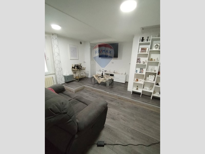 Trilocale in Vendita a Palestrina, 79'000&euro;, 50 m²