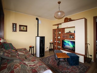 Villa in Vendita a Alta Valle Intelvi, 232'000&euro;, 110 m²