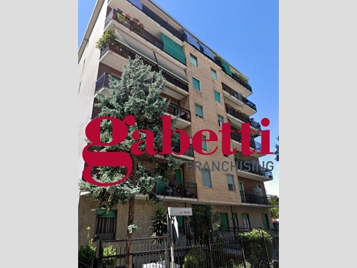 Bilocale in Affitto a Cinisello Balsamo, 650€, 75 m², arredato