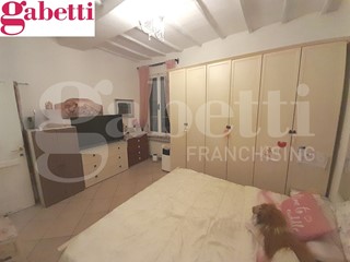 Appartamento in Vendita a Colle di Val D'Elsa, 98'000€, 84 m²