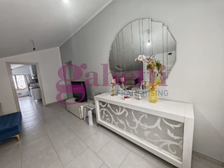 Quadrilocale in Affitto a Venafro, 600&euro;, 100 m², arredato