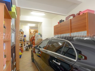 Box in Vendita a Savona, 58'000€, 54 m²