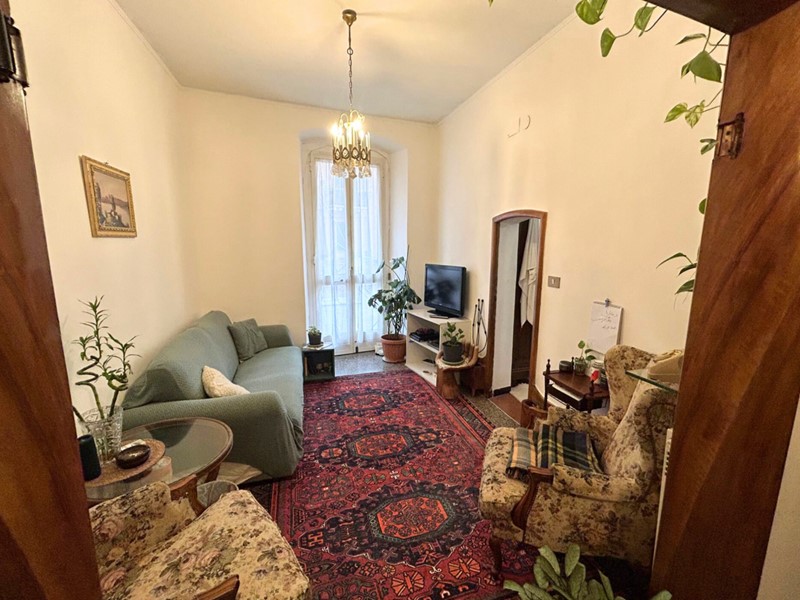 Appartamento in Vendita a Genova, zona San Fruttuoso, 160'000&euro;, 116 m²