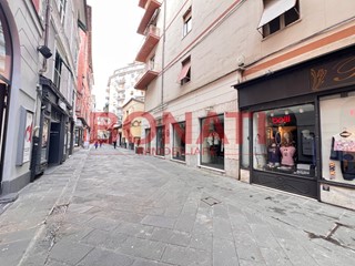 Immobile commerciale in Vendita a La Spezia, zona Centro cittÃ, 2'500€, 30 m²