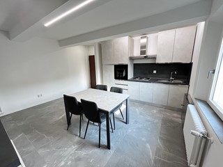 Trilocale in Vendita a Modena, 189'000€, 74 m², arredato
