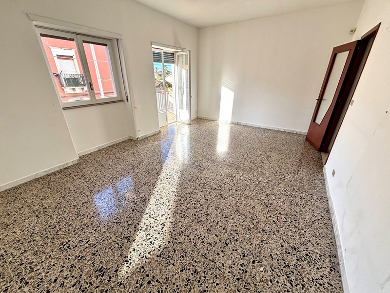 Quadrilocale in Vendita a Catania, zona Plebiscito, 97'000€, 100 m²