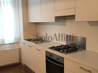 Bilocale in Affitto a Trieste, zona Roiano, 600€, 50 m², arredato