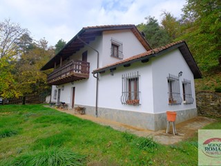 Casa Indipendente in Vendita a Dego, 160'000€, 220 m²