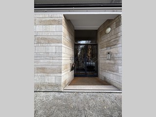 Appartamento in Vendita a Modena, zona Musicisti, 258'000€, 135 m², con Box