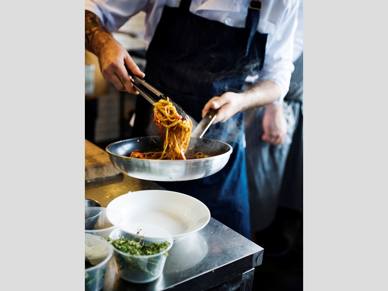 Attività commerciale in Vendita a Ancona, 480'000&euro;, 300 m²