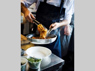 Attività commerciale in Vendita a Ancona, 480'000&euro;, 300 m²