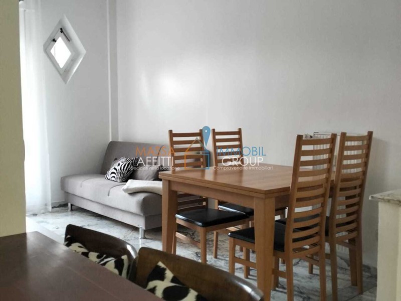 Quadrilocale in Affitto a Massa, 700€, 65 m², arredato