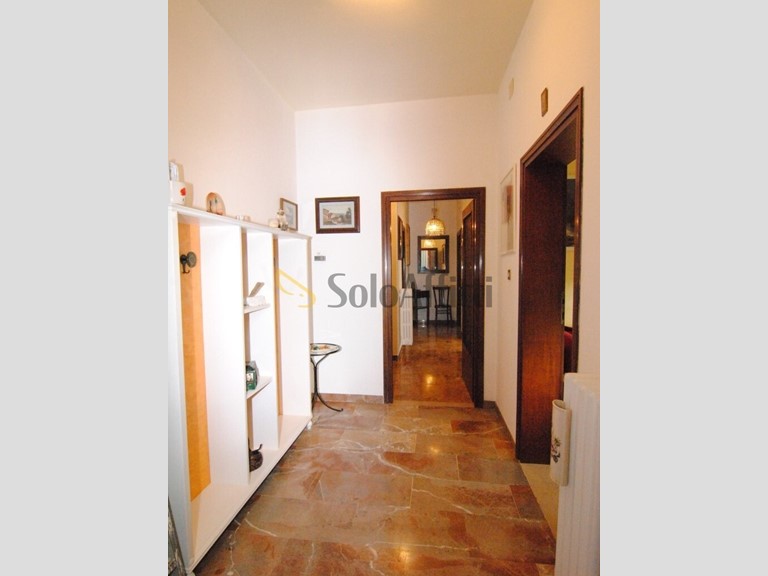 Appartamento in Affitto a Livorno, zona Scopaia - Leccia, 950€, 80 m²