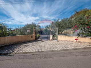 Villa in Vendita a Caltagirone, 260'000&euro;, 165 m²