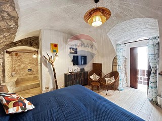 Trilocale in Vendita a Vieste, 159'000€, 80 m²