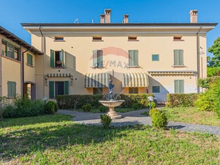 Trilocale in Vendita a Busseto, 85'000&euro;, 74 m²