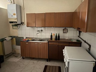 Casa Indipendente in Affitto a San Giuliano Terme, 2'000&euro;, 100 m²