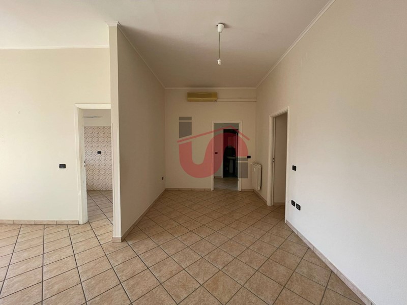 Appartamento in Vendita a Benevento, 95'000€, 150 m²