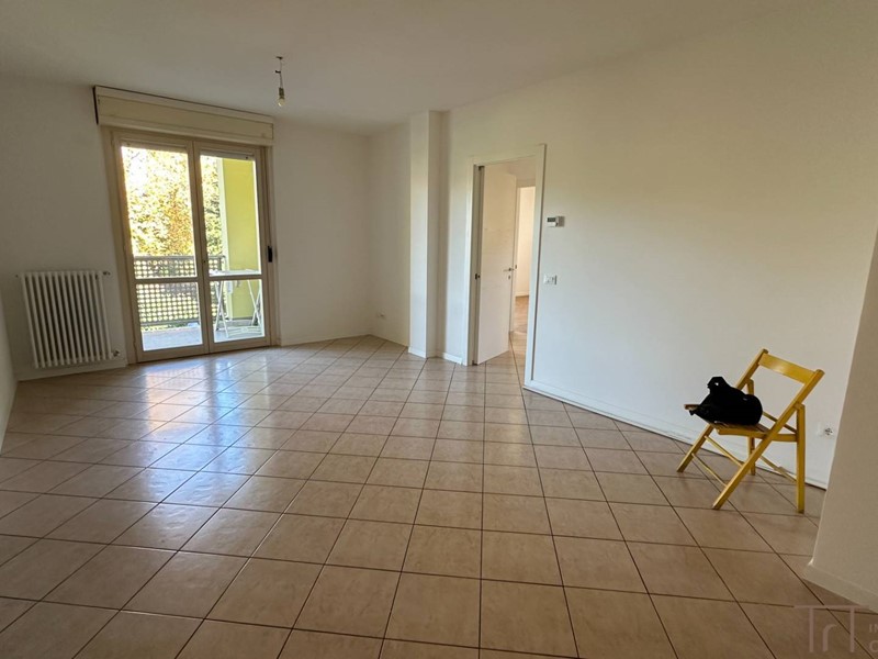Trilocale in Affitto a Bergamo, 730€, 90 m²