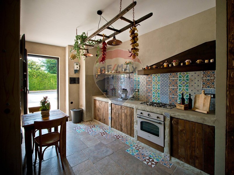 Appartamento in Vendita a Cava de' Tirreni, 390'000&euro;, 160 m²