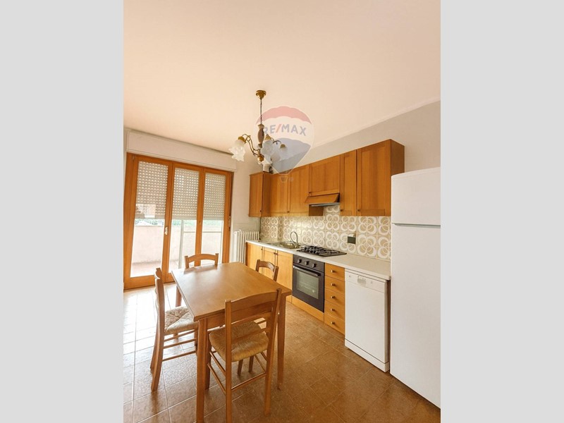 Appartamento in Vendita a Romentino, 135'000&euro;, 130 m²