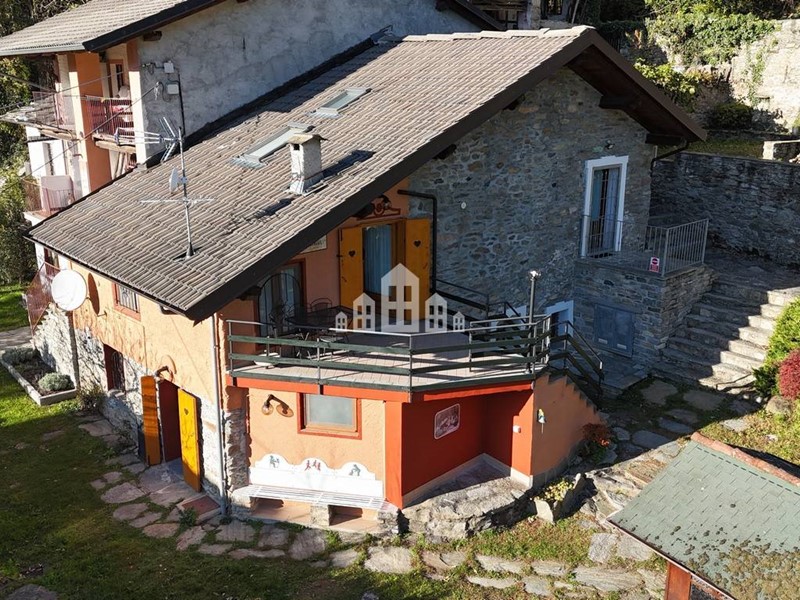 Casa Indipendente in Vendita a Pont Canavese, 89'000&euro;, 60 m²