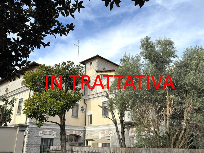 Attico in Vendita a Roma, 1'350'000€, 202 m²