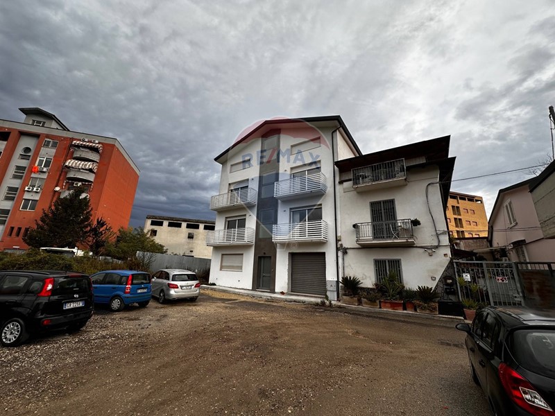 Trilocale in Affitto a Benevento, 550&euro;, 68 m²