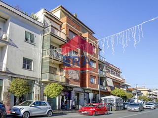 Trilocale in Affitto a Pomezia, 790€, 107 m²