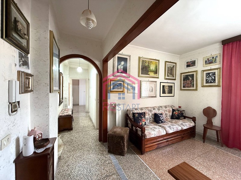 Trilocale in Vendita a Roma, 189'000€, 60 m²