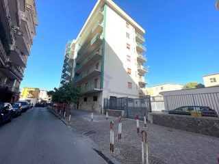 Appartamento in Vendita a Torre Annunziata, 320'000&euro;, 125 m²