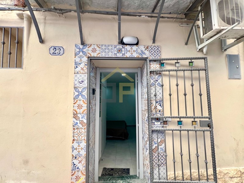 Monolocale in Vendita a Palermo, 47'000€, 24 m²