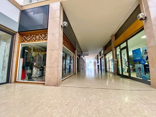 Immobile commerciale in Vendita a Conegliano, 110'000&euro;, 90 m²