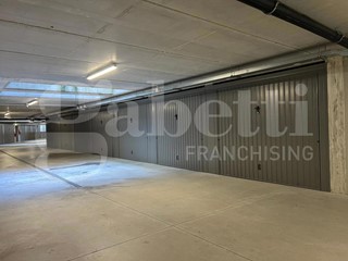 Box in Vendita a Valmadrera, 38'000€, 19 m²