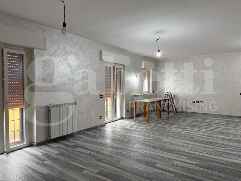 Trilocale in Vendita a Anzio, 165'000€, 110 m²