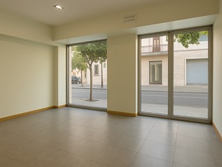 Negozio in Affitto a Barcellona Pozzo di Gotto, 1'000&euro;, 100 m²