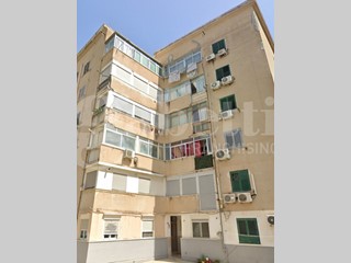 Trilocale in Vendita a Palermo, 129'000€, 90 m²