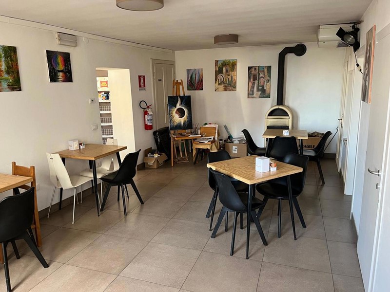 Attività commerciale in Affitto a Marostica, 1'300&euro;, 100 m²