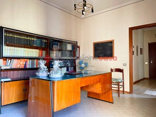 Appartamento in Vendita a Paternò, 88'000€, 125 m²