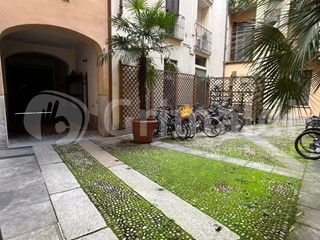 Trilocale in Affitto a Milano, 2'300&euro;, 80 m², arredato