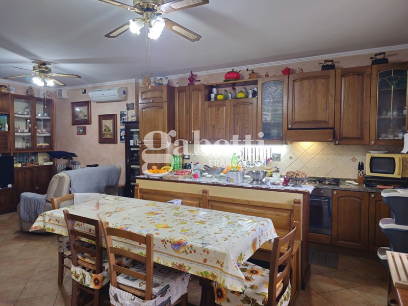 Appartamento in Vendita a Scandicci, 425'000&euro;, 121 m²