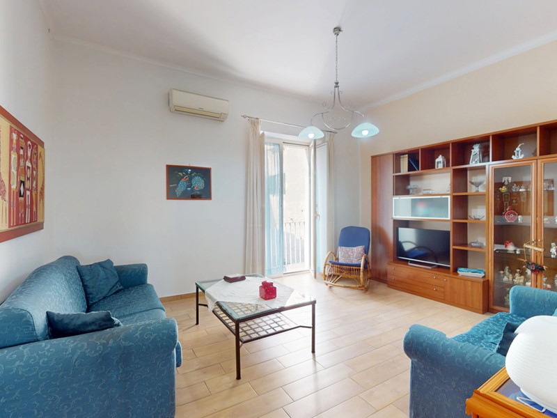 Quadrilocale in Vendita a Napoli, 255'000&euro;, 110 m²